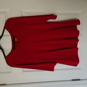 Denim & Co. V-Neck Fit and Flare Top (M)